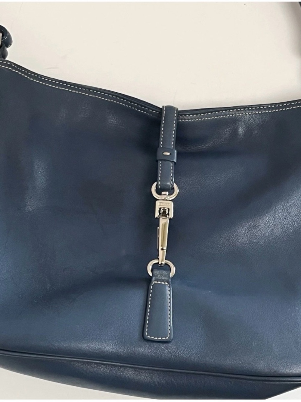 Vintage COACH Hamptons
7778 Hobo Clip Blue - Picture 3 of 14